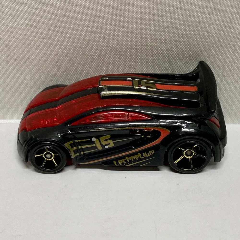 Hot Wheels AcceleRacers Technetium Black Red 1/64 Die-cast HW Car Rare GUC